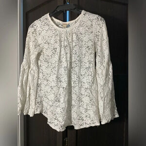 Mossimo White Lace Top with bell sleeves